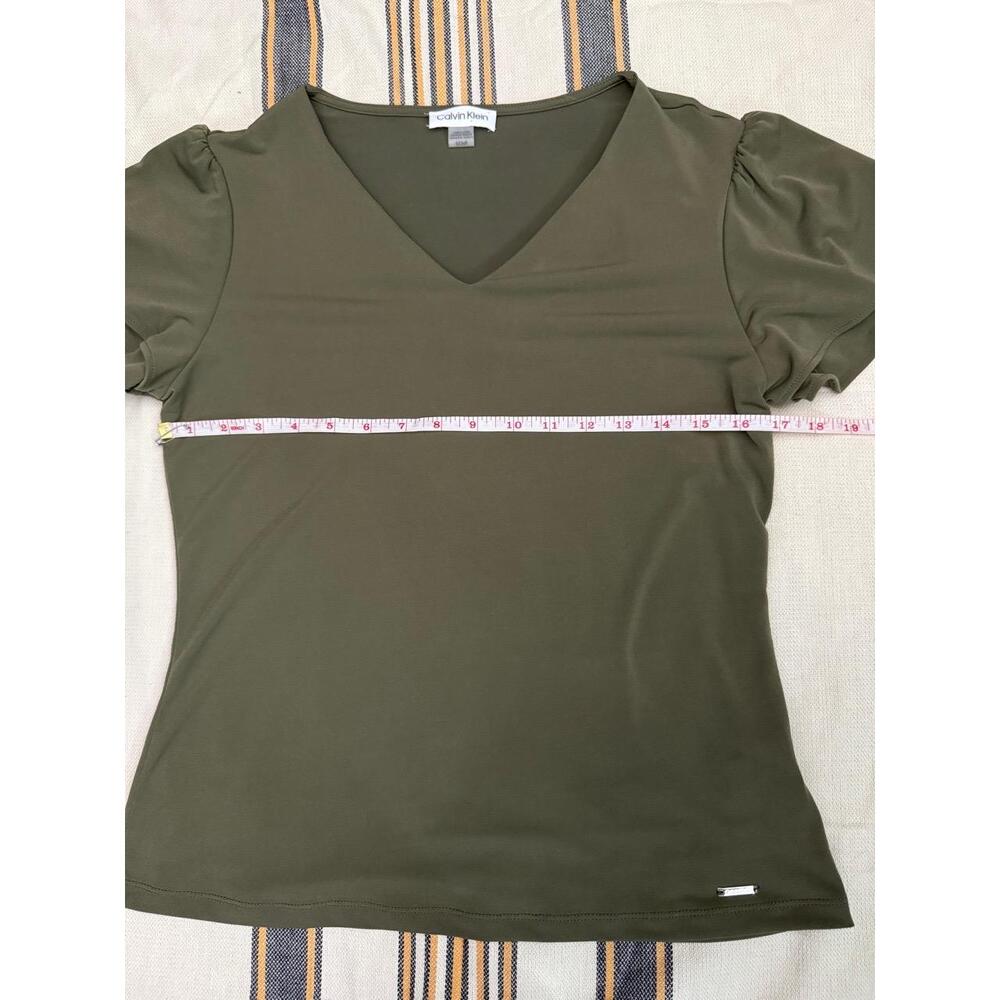Calvin Klein Womens Small Olive Green Ruffle Top Layered V-Neck Boho Chic - Picture 5 of 8